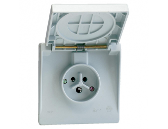 Sintra Gniazdo z klapką 16A 3P+N+T IP44,